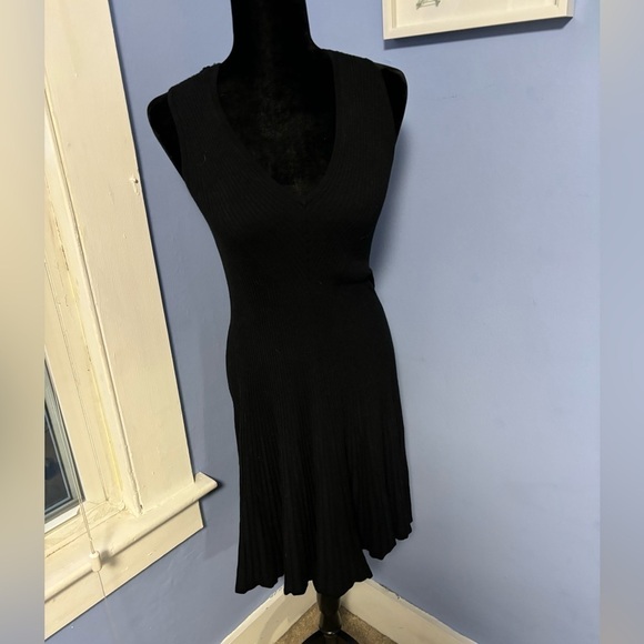 WENDY WILLIAMS BLACK sweater DRESS SZ medium - Picture 1 of 3